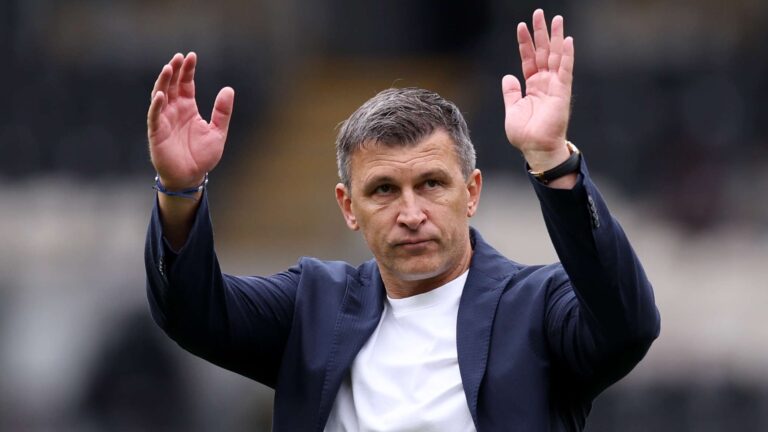 ฮัลล์ ซิตี้ เฉือน แมนเชสเตอร์ ยูไนเต็ด 2-0 คว้าชัยเปิดพรีเมียร์ลีกด้วยแท็กติกสุดยอด