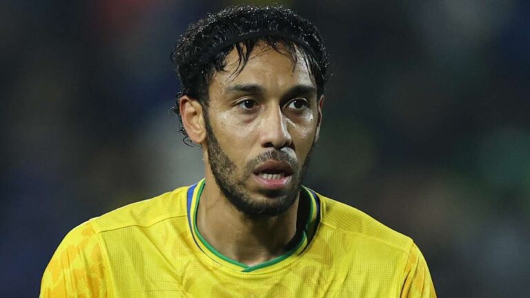 อาบาเมียงประกาศเลิกเล่นทีมชาติกาบอง หลังความขัดแย้ง AFCON ที่ขมขื่น