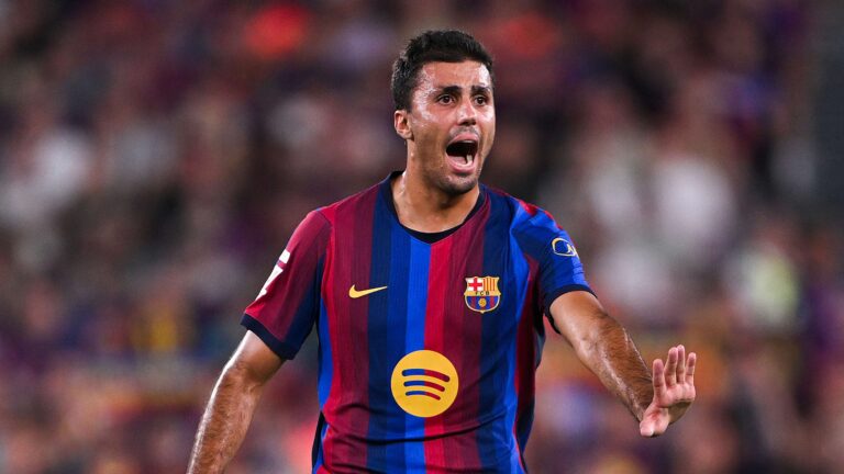 โรดรีจวก Valencia แบบตรงไปตรงมาในบทสนทนาลับกับ พอล คูบาร์ซี หลังบาร์เซโลนาถล่ม Valencia ที่สนามเมสตัลลา
