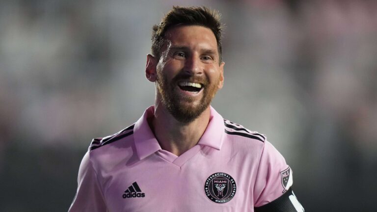 ลิโอเนล เมสซี เตรียมเข้าถือหุ้นเต็ม ซีดี เอลเดนเซ่ ในดีลขยายพอร์ตฟุตบอลสเปน