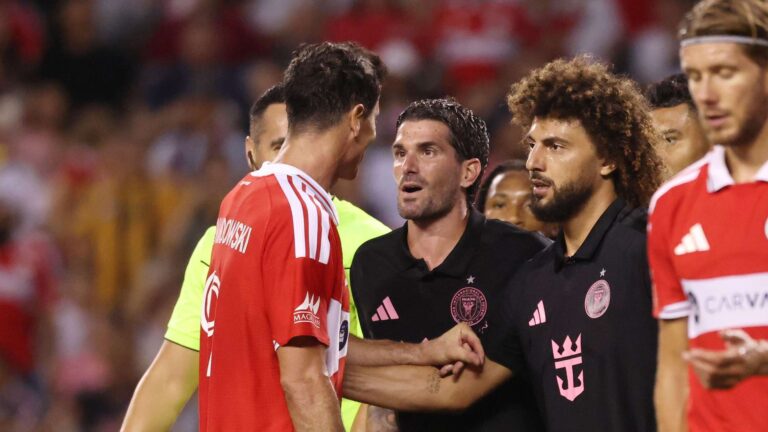 โรดริโก เดอ ปอล ท้าทาย เลวานดอฟสกีด้วยคำดูถูก หลัง MLS ดาร์บี้ อินเตอร์ ไมอามี พบ ชิคาโก ไฟร์