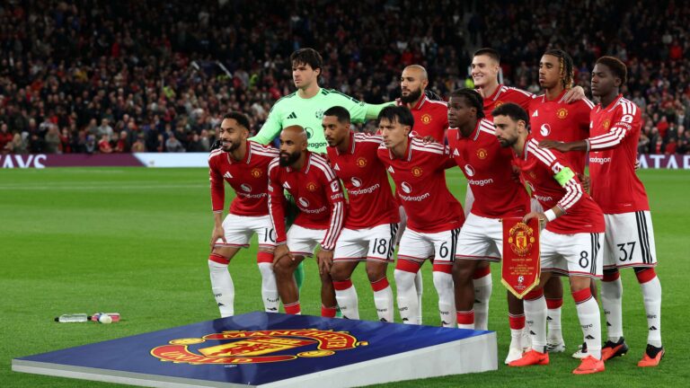 แมนเชสเตอร์ ยูไนเต็ดเปิดบ้านถล่มซาบาห์ 4-0 คัมแบ็กแชมเปี้ยนส์ลีก โคบี้ ไมโนโชว์ฟอร์มเด่น