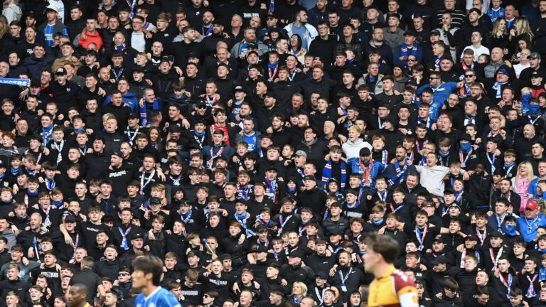 เดอเร็ก แม็คอินนส์วางแผนดึงพลังแฟนบอล 50,000 คนบุกเซลติกในถ้วย Premier Sports Cup