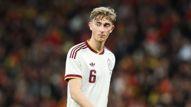 เฟร์มิน โลเปซคืนทีมชาติ ขณะที่ กาบีพลาดโผ สเปนประกาศชื่อชุด Nations League