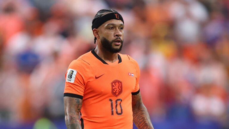 ชาบี เอร์นานเดซประกาศรายชื่อทีมชาติเนเธอร์แลนด์ชุดแรก ตัด Memphis Depay พร้อมเรียกหน้าใหม่อย่าง Ruben van Bommel และ Gjivai Zechiel