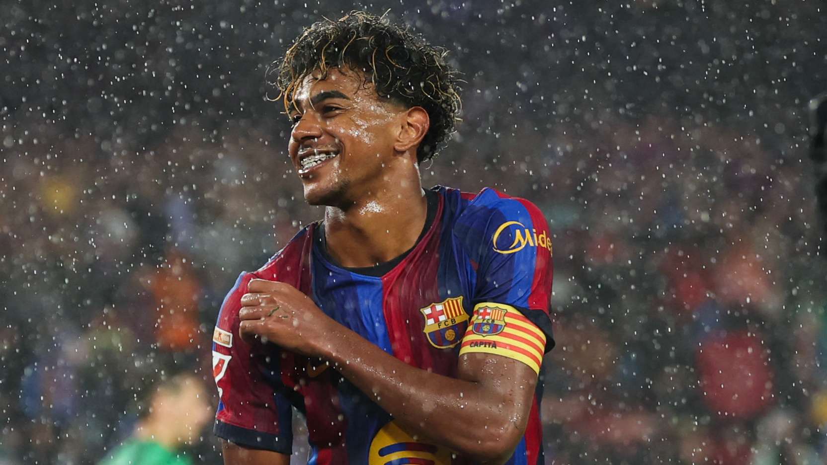 ลามีน ยามาล ถูกหนุนหลังในการลุ้น Ballon d'Or 2026 พร้อมเปรียบเทียบกับ เมสซี่